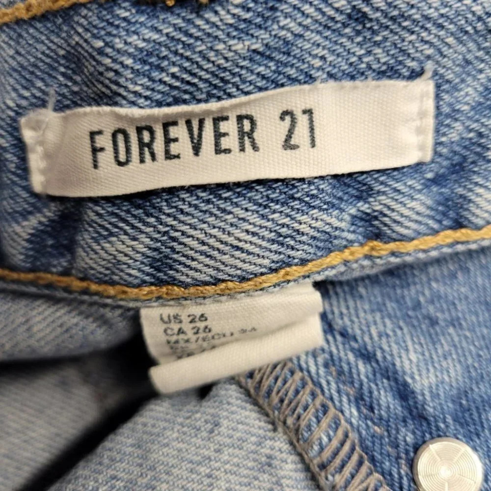 FOREVER 21 High Rise Distressed Jeans - Picture 4 of 4